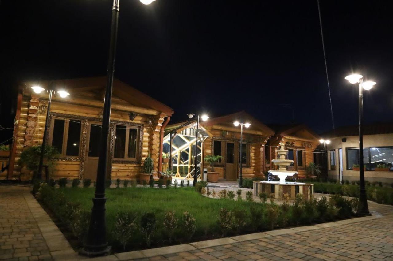 Tnak Hotel Jerevan Eksteriør bilde